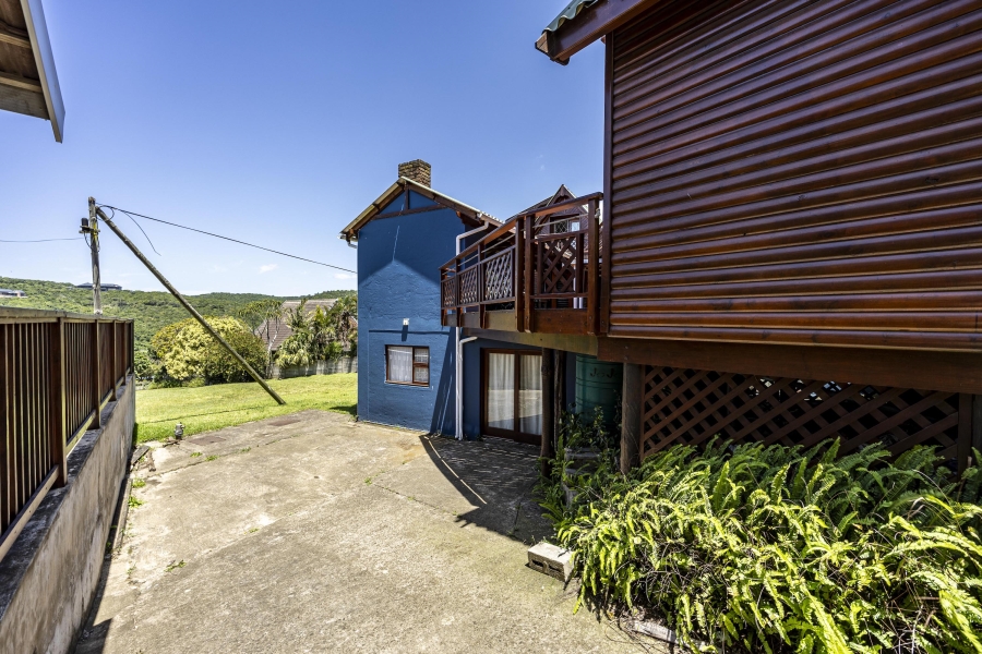 10 Bedroom Property for Sale in Cintsa East Eastern Cape